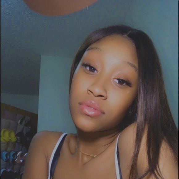 Meet your Posher, Tazjai - Picture 1 of 1